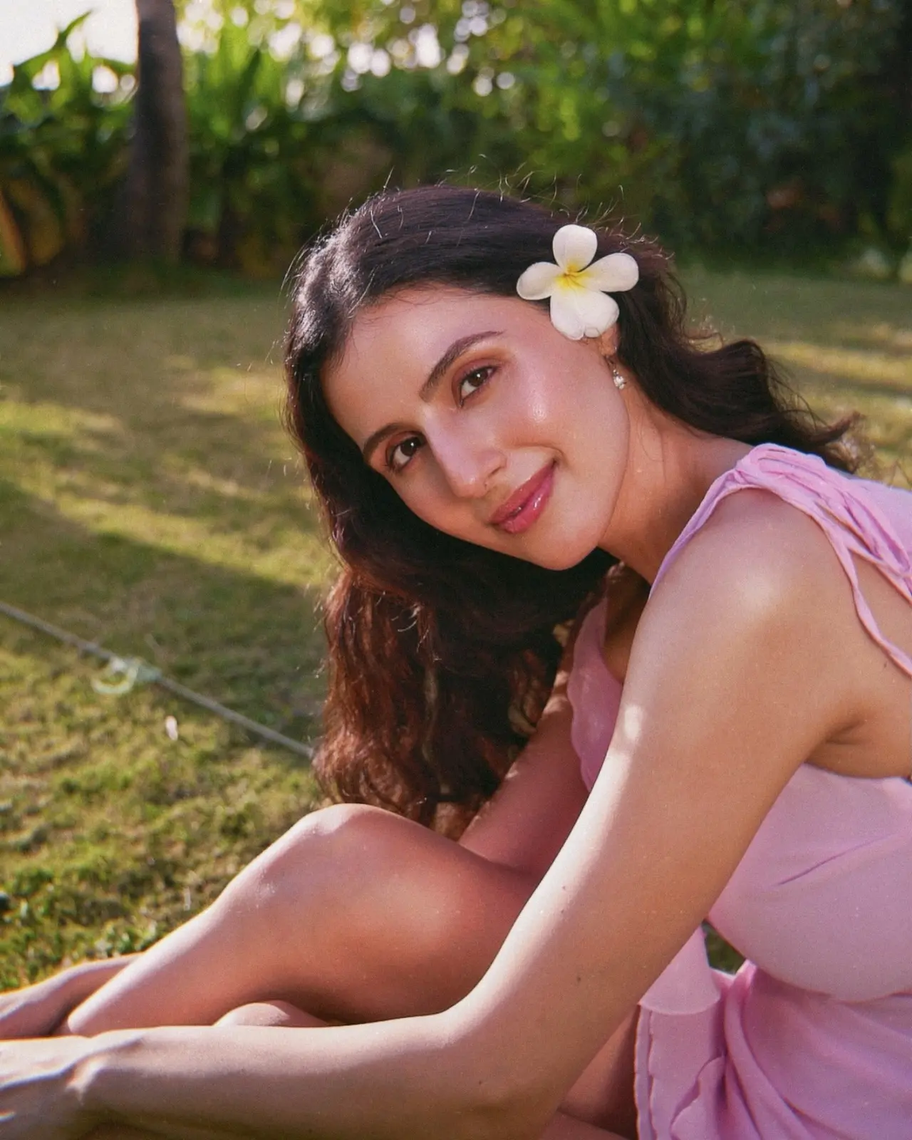 Ikkis is said to be a war drama that shares the inspiring tale of Second Lieutenant Arun Khetarpal. It is all set to release on December 25.